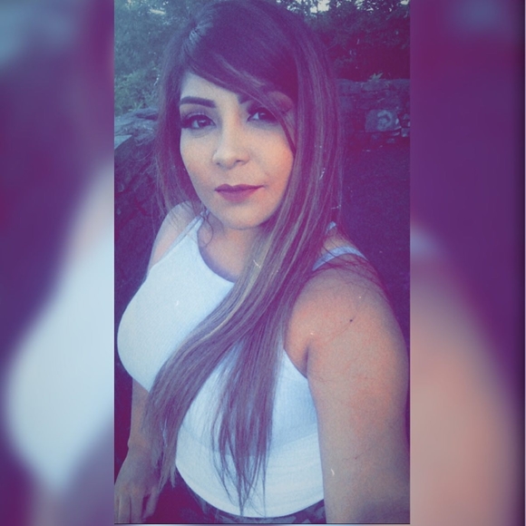 janelle_mendez
